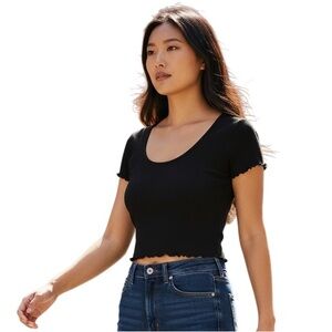 House  Black Ribbed Scoop Crop Tee Size L